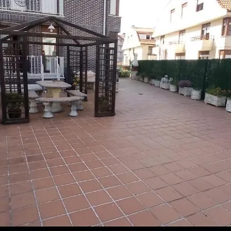 Apartment Bajo Jardin Playa Ris *